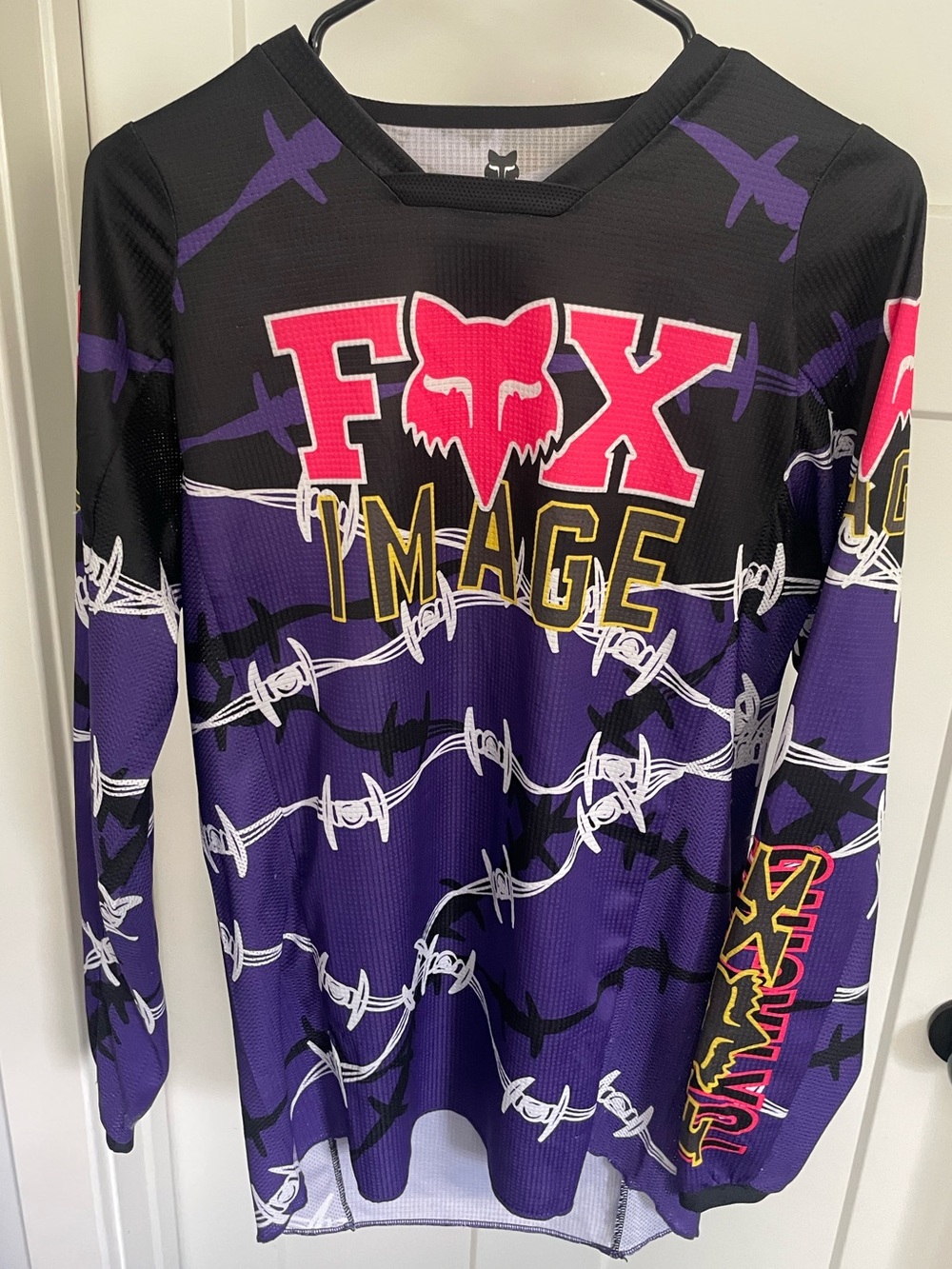 Fox Image Barbed Wire Women’s Jersey Black Purple Pink Neon Motocross Gear
